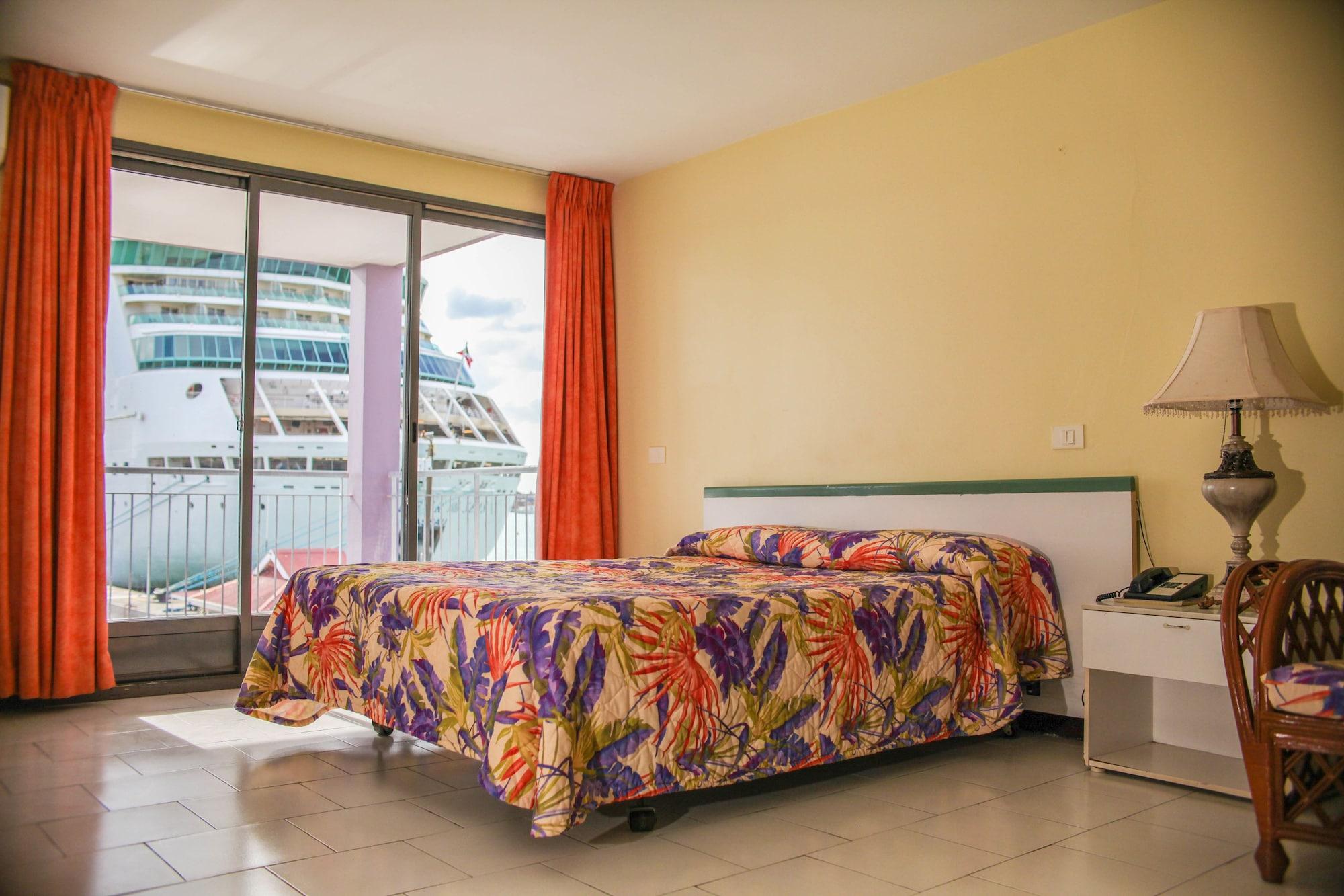 Heritage Hotel St. John's Bagian luar foto