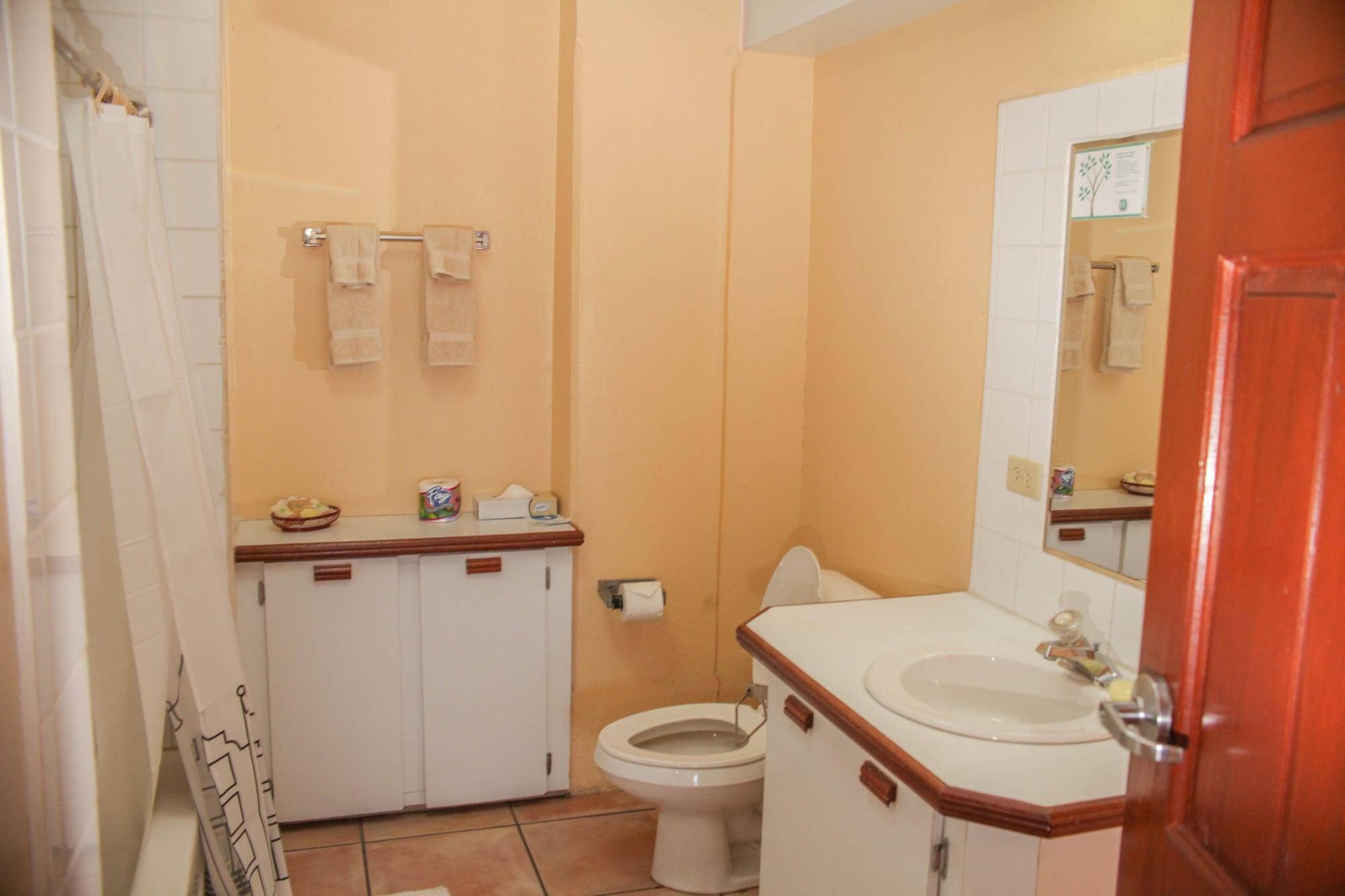 Heritage Hotel St. John's Bagian luar foto