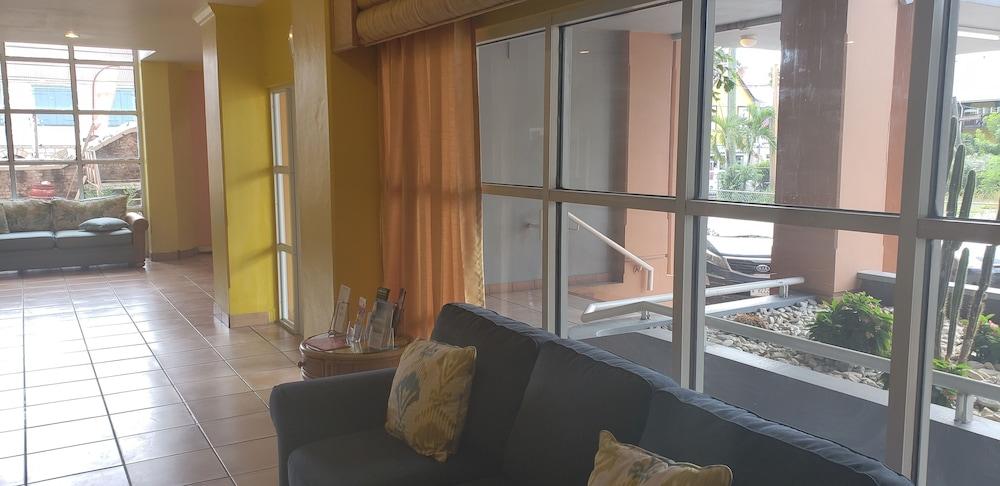 Heritage Hotel St. John's Bagian luar foto